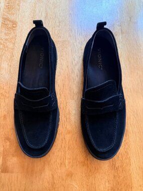 Vionic Uptown Black Suede Loafer, Women Size 8.5